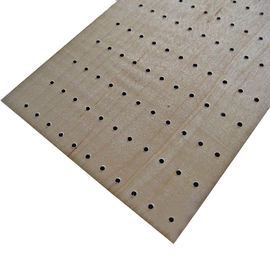 Ξύλινες Soundproof διατρυπημένες ξύλινες επιτροπές τοίχων για τη αίθουσα συνδιαλέξεων