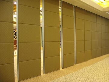 Πίνακας μελαμινών που γλιστρά τους κινητούς υγιείς τοίχους χωρισμάτων μόνωσης με τις πόρτες περασμάτων