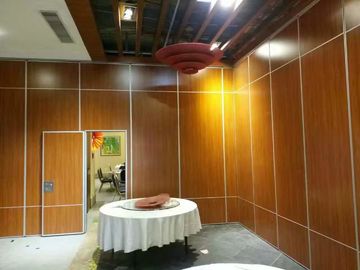 Λειτουργικό ξύλο που διπλώνει τους κινητούς τοίχους χωρισμάτων για το γραφείο Soundproof
