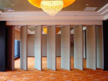 Πτυσσόμενοι κινητοί τοίχοι χωρισμάτων για το στούντιο χορού/τους γλιστρώντας διαιρέτες δωματίων