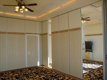 Φορητές αλουμίνιο επιφάνειας μελαμινών τοίχων χωρισμάτων απόδειξης ξενοδοχείων συρόμενων πορτών υγιείς + MDF δομή πινάκων