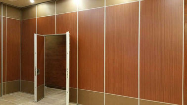 Οι εσωτερικοί τοίχοι χωρισμάτων θέσης γλιστρώντας για την υγιή μόνωση αιθουσών συμποσίου/καθιστούν αλεξίπυροι
