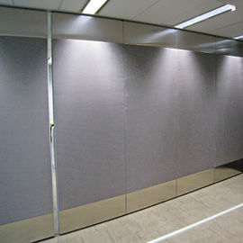 Soundproof τοίχοι χωρισμάτων γραφείων μελαμινών για τη αίθουσα συνδιαλέξεων 4 μέτρα ύψους