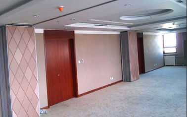 Φορητό ύψος 4m ISO9001 επιτροπής τοίχων χωρισμάτων εστιατορίων ανώτατου Haning