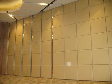 Κινητό αλουμινίου ξενοδοχείο κυλίνδρων διαδρομής γλιστρώντας που διπλώνει τα εμπορικά έπιπλα τοίχων χωρισμάτων