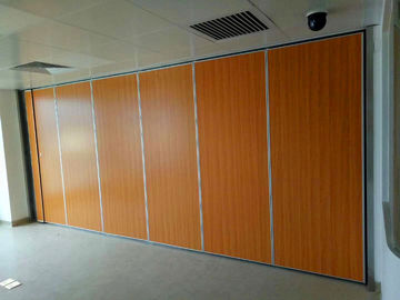 Λειτουργικοί γλιστρώντας τοίχοι χωρισμάτων επιφάνειας μελαμινών για την υπηρεσία cOem γυμναστικής