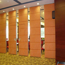 MDF τοίχων χωρισμάτων αιθουσών συμποσίου κινητό Soundproof εσωτερικό που γλιστρά την ξύλινη πόρτα