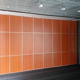 Προσαρμοσμένη Soundproof διπλώνοντας πόρτα διαιρετών δωματίων 85 τοίχοι χωρισμάτων χιλ. για την αίθουσα συμποσίου ξενοδοχείων