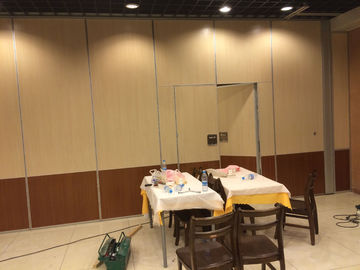 Soundproof δωματίων αίθουσα συνδιαλέξεων τοίχων χωρισμάτων εμπορική κινητή που διπλώνει το χώρισμα τοίχων
