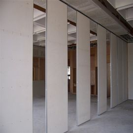 Κινητή ξύλινη ακουστική πτυσσόμενη πόρτα τοίχων χωρισμάτων ακκορντέον για το εστιατόριο που βοτανίζει το δωμάτιο