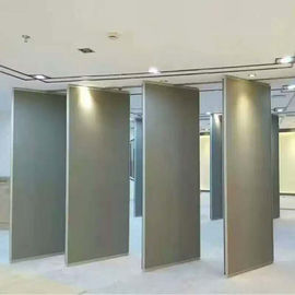 Αίθουσα συνεδριάσεων που διπλώνει εμπορικούς κινητούς τοίχους χωρισμάτων γραφείων ύψους πορτών τους πλήρεις