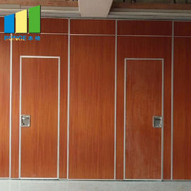 Συμποσίου συρόμενη πόρτα τοίχων αιθουσών ακουστική κινητή που διπλώνει τα χωρίσματα δωματίων