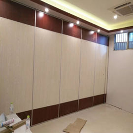 Ακουστικός κινητός διαιρέτης που διπλώνει τους τοίχους χωρισμάτων για το γραφείο, τη αίθουσα συνδιαλέξεων και το ξενοδοχείο