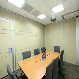 Ακουστικός χωρισμάτων τοίχου τοίχος χωρισμάτων πινάκων μετακινούμενος γλιστρώντας για τις αίθουσες συνεδριάσεων