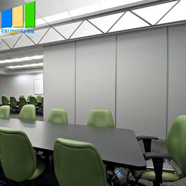 Κρεμασμένος κορυφή υγιής απόδειξης χωρισμάτων συστημάτων ακουστικός χωρισμάτων τοίχος χωρισμάτων επιτροπών sound-proofing γλιστρώντας για την αίθουσα συνεδριάσεων