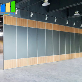 Γραφείο που διπλώνει Mdf καναλιών αλουμινίου τοίχων χωρισμάτων το κινητό χώρισμα διαιρετών δωματίων