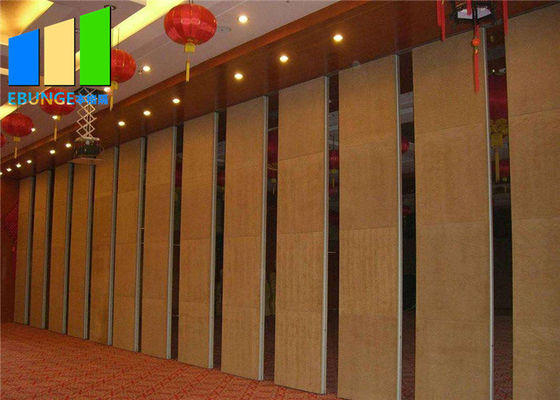 Αποσυνδέσιμο διπλώνοντας γλιστρώντας χώρισμα τοίχων μόνωσης θορύβου για το εστιατόριο