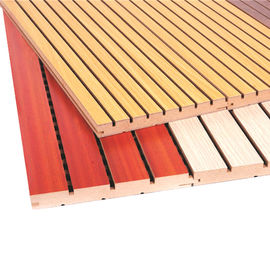 Πυρκαγιά και ήχος - απορροφώντας αυλακωμένες υλικό ξύλινες ακουστικές επιτροπές ξυλείας