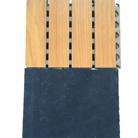 Υγιής μόνωσης υλική ξύλινη αυλακωμένη ξυλεπένδυση τοίχων ακουστικής επιτροπής ξύλινη