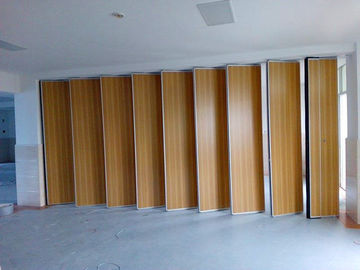 Μονωμένες διακοσμητικές γλιστρώντας ανώτατες επιτροπές, ξύλινος τοίχος χωρισμάτων αιθουσών συνεδριάσεων