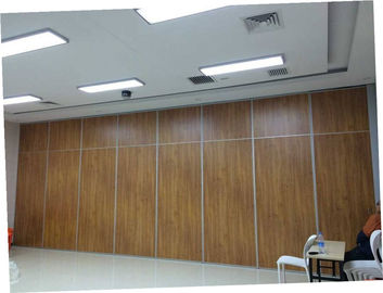 Ύψος 5m επιτροπής επιφάνειας μελαμινών ακουστικοί διαιρέτες δωματίων για τη αίθουσα συνδιαλέξεων/τον πτυσσόμενο τοίχο χωρισμάτων