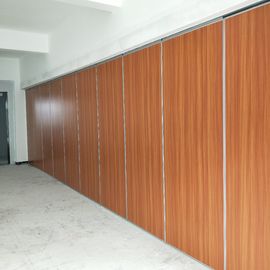 Η υποβολή σε ανοδική οξείδωση MDF του ακουστικού ανώτατου ορίου τοίχων χωρισμάτων αργιλίου τοποθέτησε το ελεύθερο μόνιμο προσαρμοσμένο χρώμα