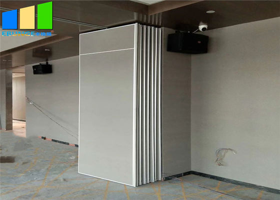 Κινεζικός λειτουργικός φορητός διπλώνοντας τοίχος χωρισμάτων διαιρετών χωρισμάτων δωματίων