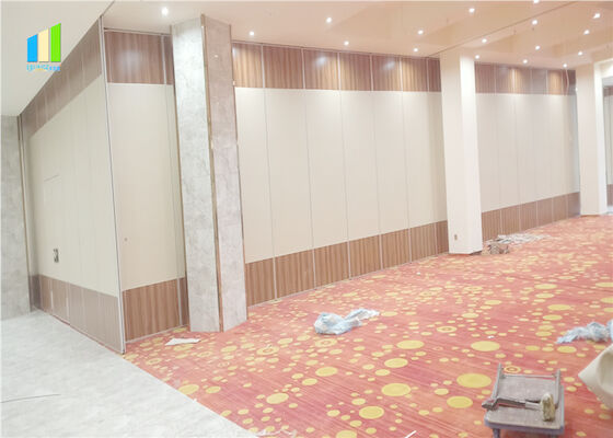 Υγιής μόνωσης ακουστικός μετακινούμενος επιτροπής κινητός αλουμινίου τοίχος χωρισμάτων γραφείων γλιστρώντας για την αίθουσα συνεδριάσεων
